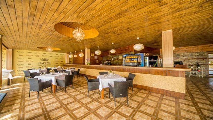 Hotel Complex Havana Tîrgu Ocna エクステリア 写真